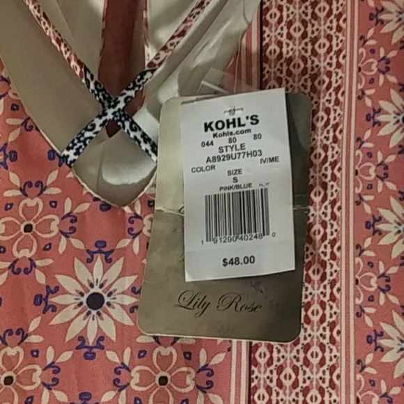 Dress - Picture 2 of 3